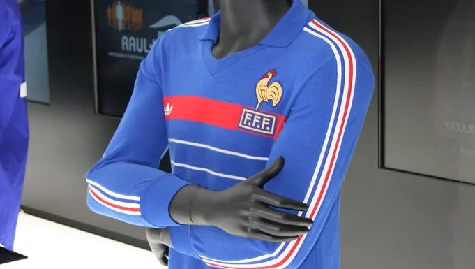 Editions spéciales des maillots de la France pour la Coupe du Monde